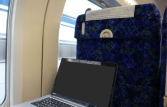 出張 新幹線でPC作業を極める！Wi-Fi・電源が確実な座席の選び方